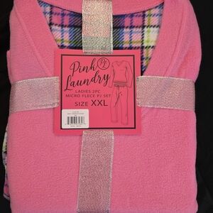 Ladies Pink and Black Plaid Fleece Pajama Set XXL